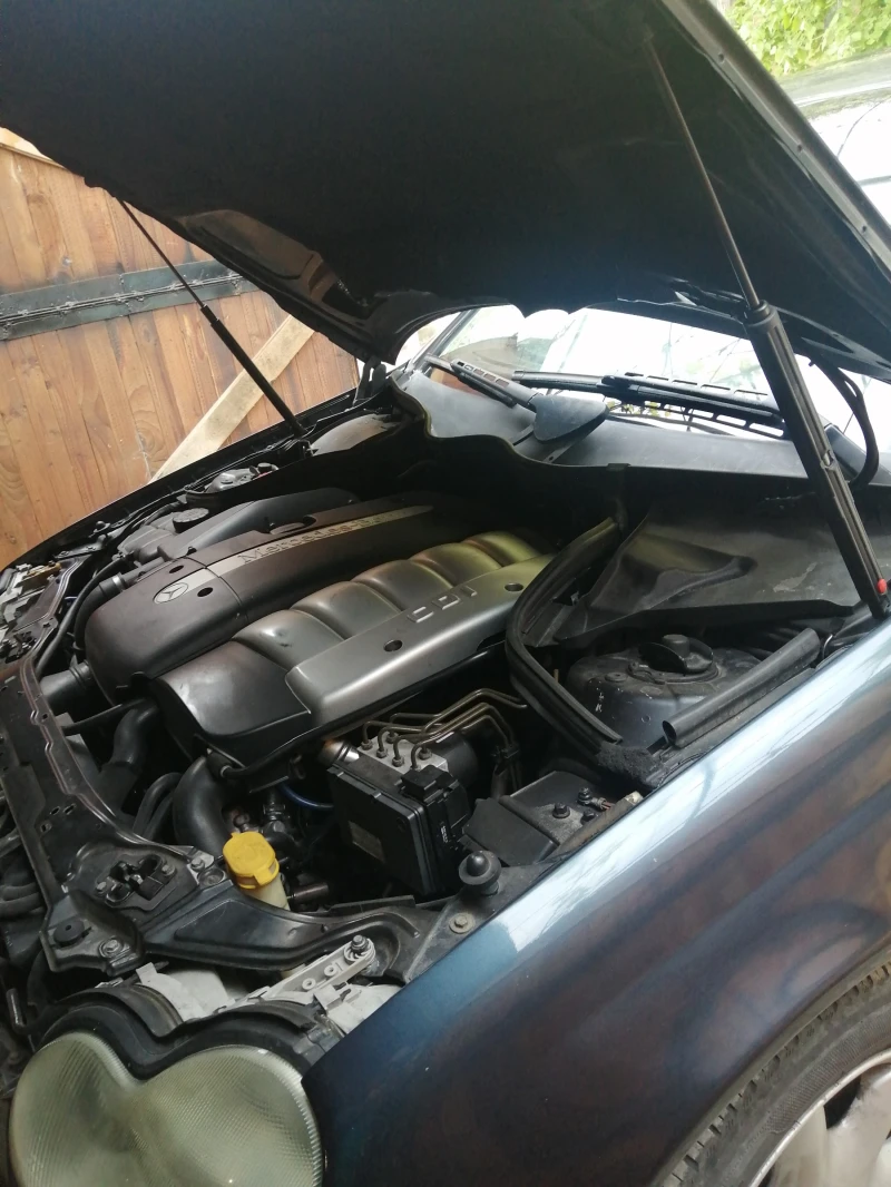 Mercedes-Benz C 270, снимка 3 - Автомобили и джипове - 52161766