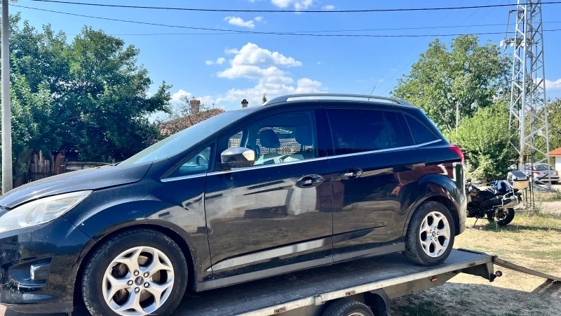 Ford Grand C-Max, снимка 3 - Автомобили и джипове - 51923856