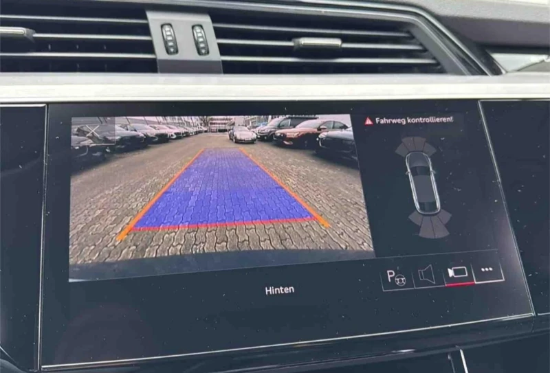 Audi E-Tron Quatro/Sportback/S line/Black Night/Hud/Kam, снимка 9 - Автомобили и джипове - 52787239
