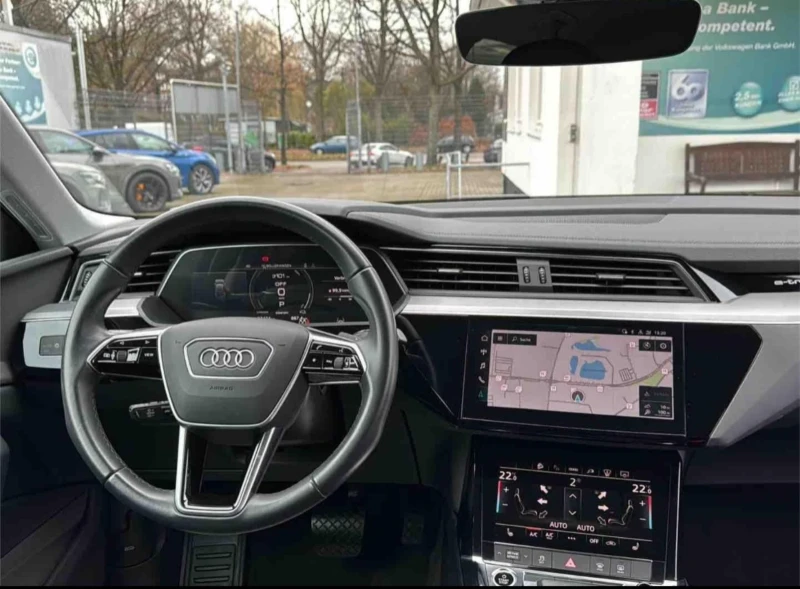 Audi E-Tron Quatro/Sportback/S line/Black Night/Hud/Kam, снимка 12 - Автомобили и джипове - 52787239