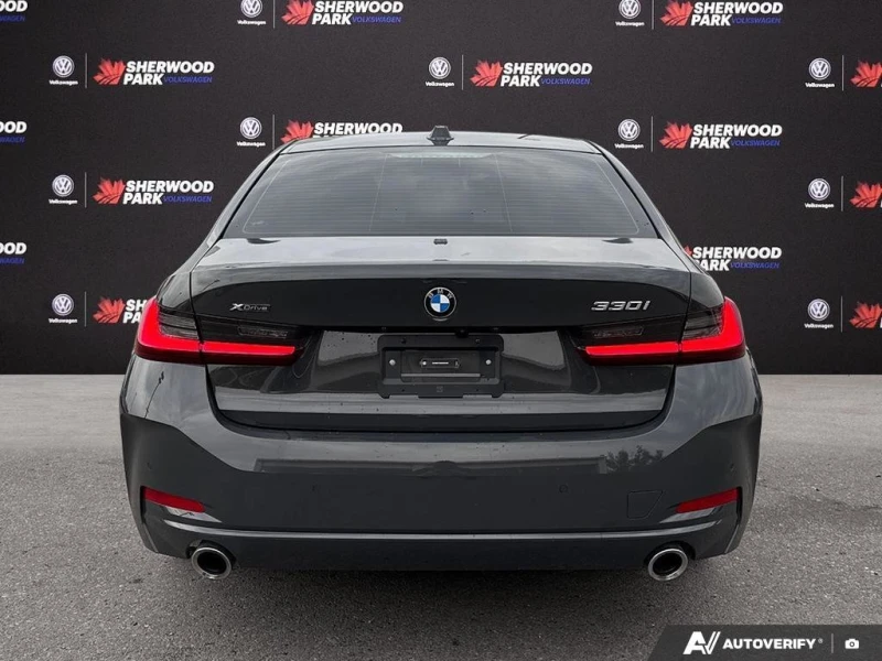 BMW 330 * 330i xDrive | HEATED SEATS & STEERING | SUNROOF , снимка 6 - Автомобили и джипове - 52805693