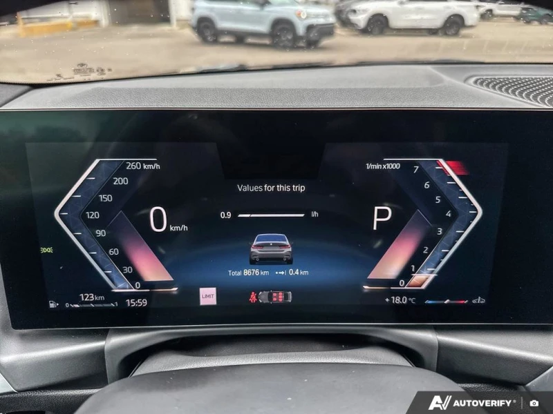 BMW 330 * 330i xDrive | HEATED SEATS & STEERING | SUNROOF , снимка 17 - Автомобили и джипове - 52805693