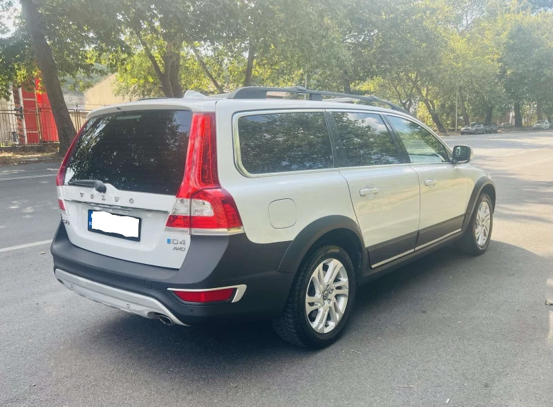 Volvo Xc70 2.4D - D4 - 5 цилиндъра, снимка 5 - Автомобили и джипове - 53114077