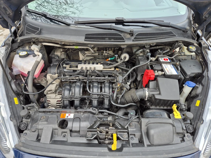 Ford Fiesta 1.4i-ГАЗ-Италия , снимка 17 - Автомобили и джипове - 53295577