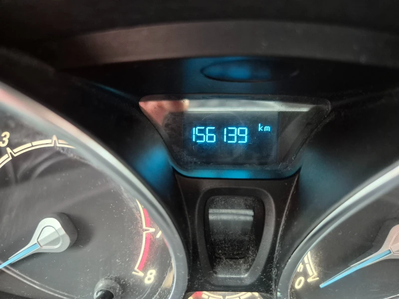 Ford Fiesta 1.4i-ГАЗ-Италия , снимка 15 - Автомобили и джипове - 53295577