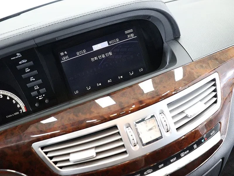 Mercedes-Benz S 500 Long - изображение 6