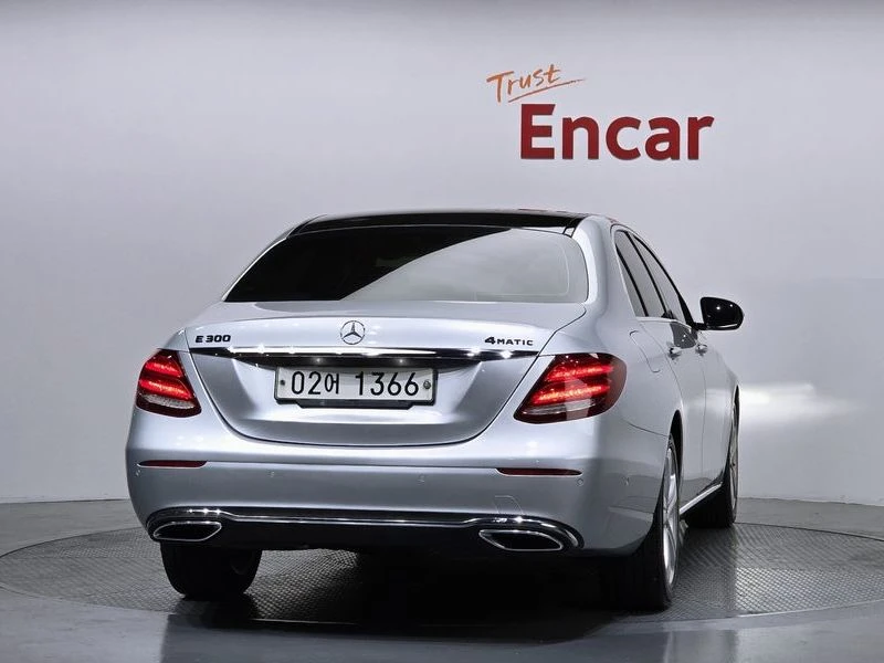 Mercedes-Benz E 220 E220d Avantgarde| 194к.с.| ВКЛ.ТЕХНОТЕСТ, снимка 4 - Автомобили и джипове - 55263320