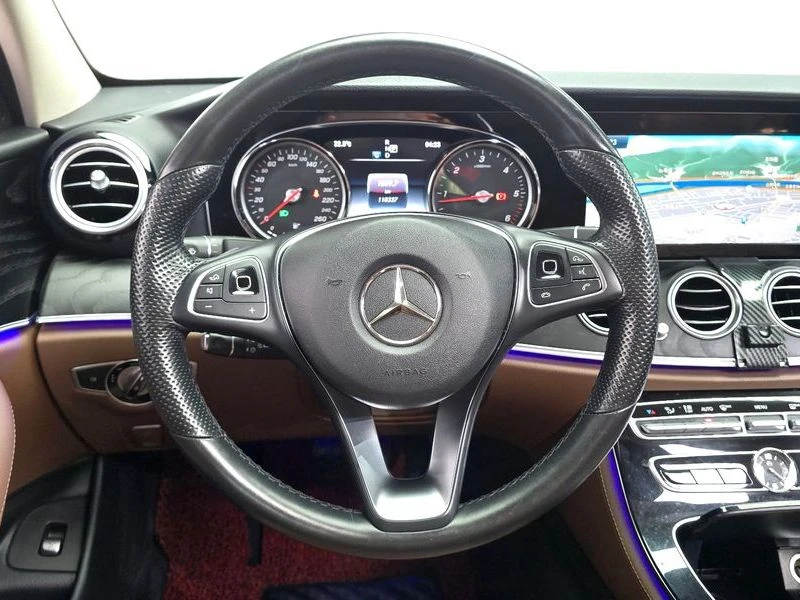 Mercedes-Benz E 220 E220d Avantgarde| 194к.с.| ВКЛ.ТЕХНОТЕСТ, снимка 12 - Автомобили и джипове - 55263320