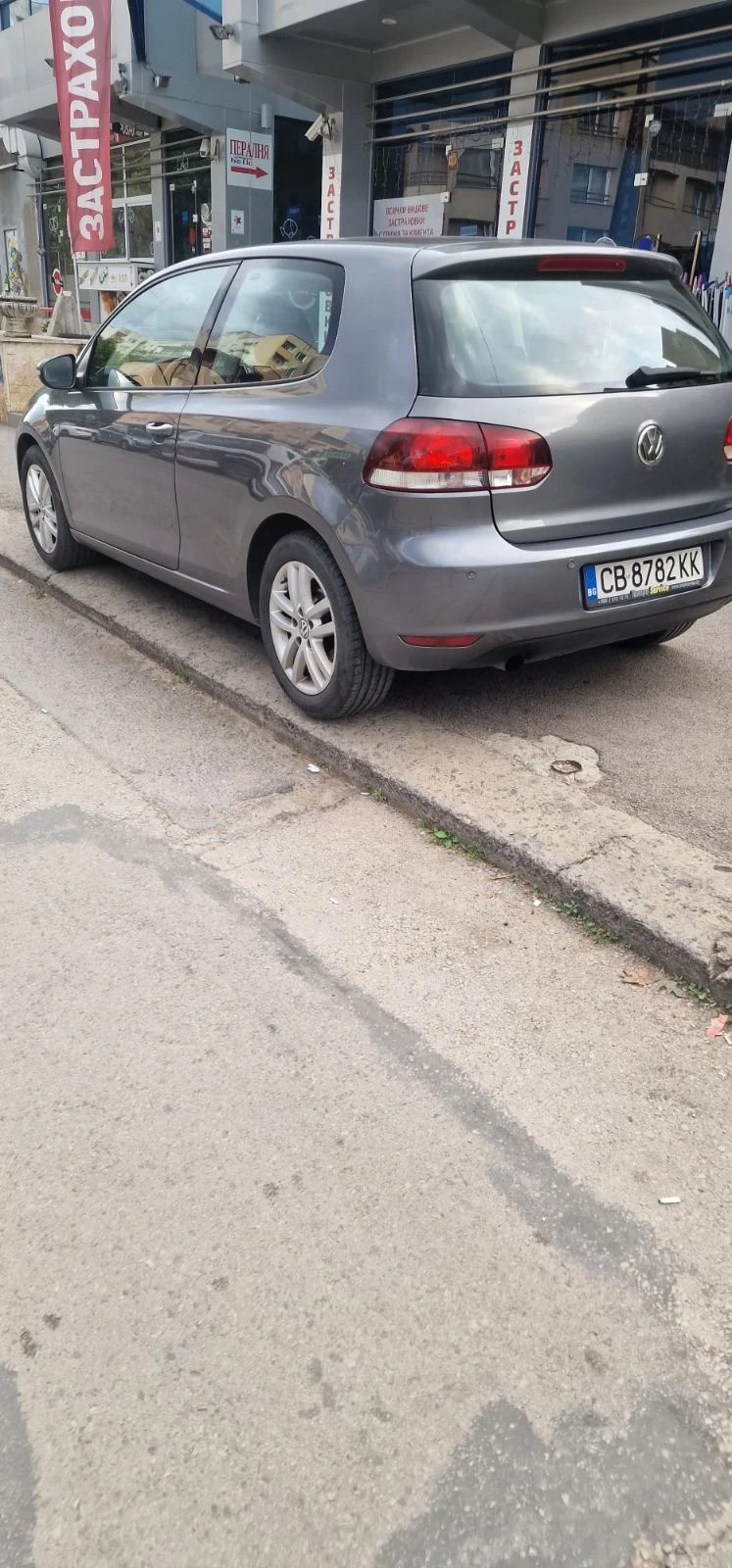 VW Golf, снимка 4 - Автомобили и джипове - 56093693