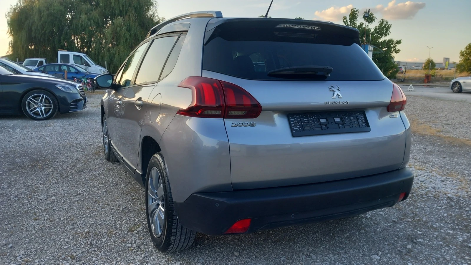 Peugeot 2008 1.2I-НАВИГАЦИЯ/КЛИМАТРОНИК/АВТОПИЛОТ/EURO 6B - изображение 3