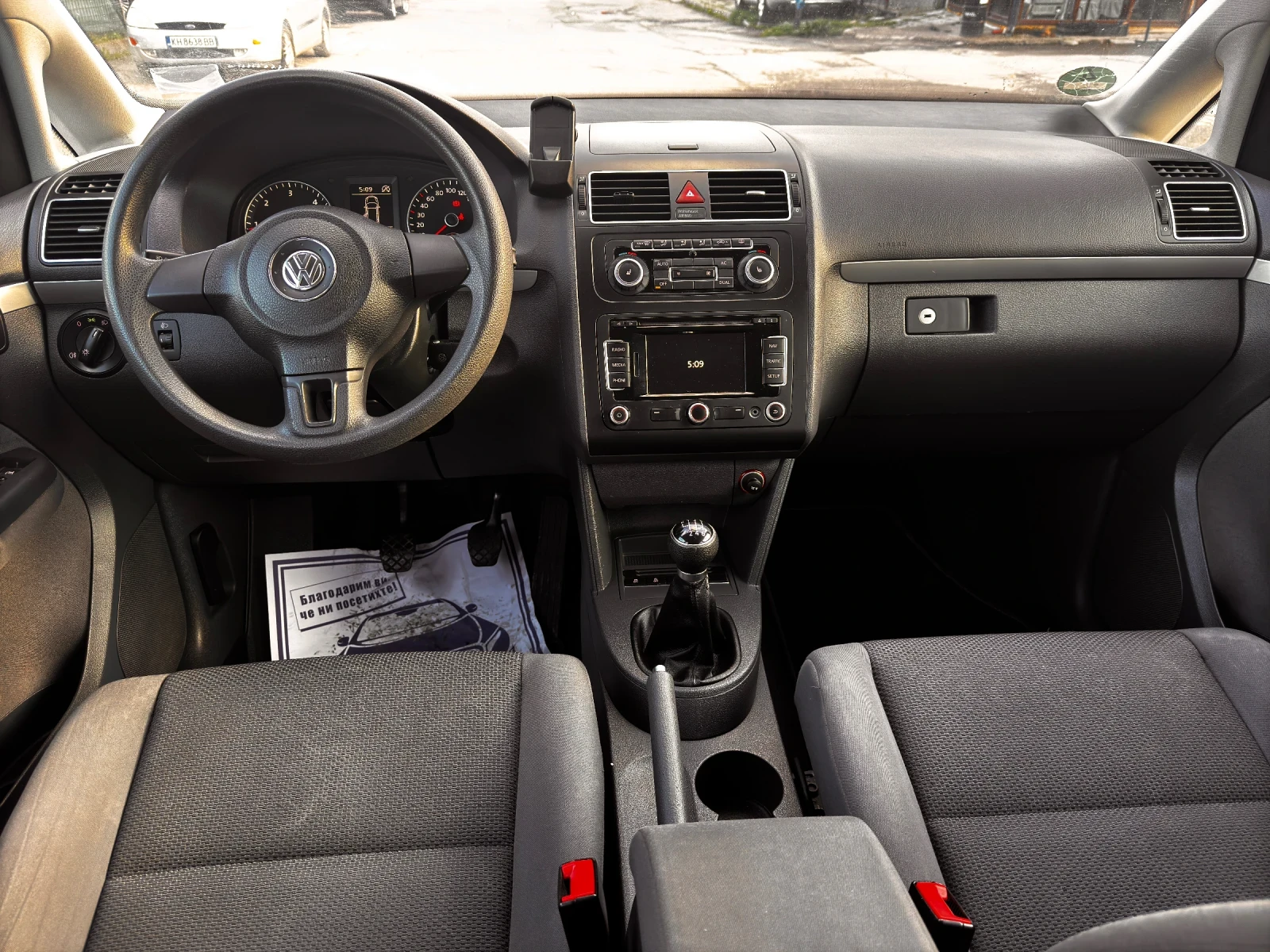 VW Touran 1.6 TDI 105hp Euro 5 - изображение 8