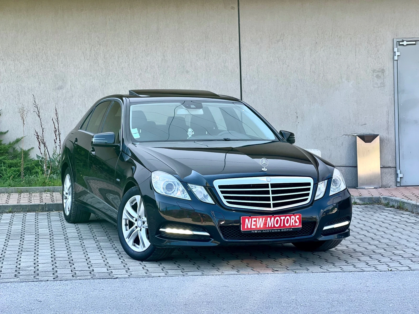 Mercedes-Benz E 220 CDI-Лизинг през Уникредит  по 350лв на месец - изображение 3