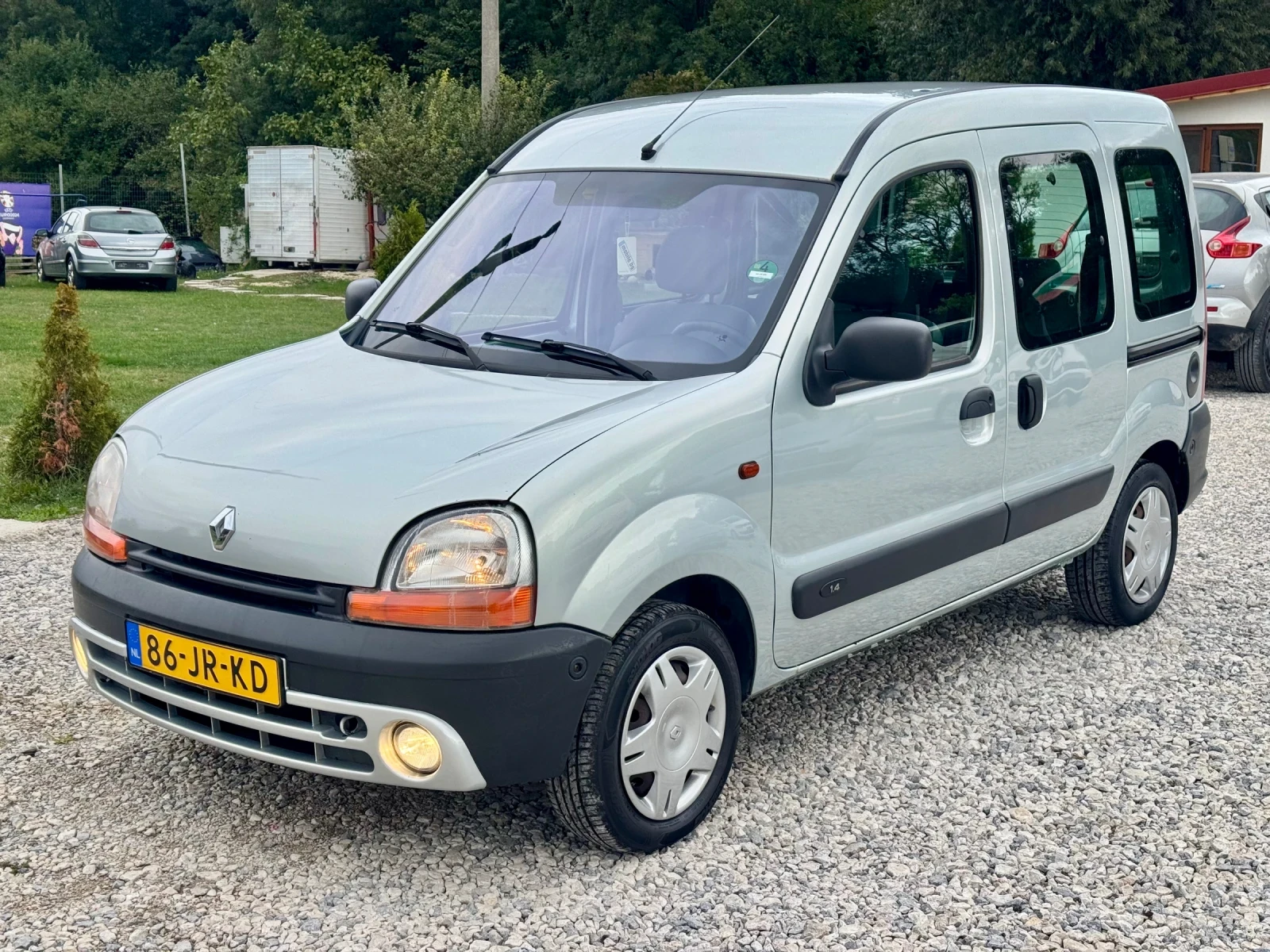Renault Kangoo 1.4 ENERGY АВТОМАТ 171000км - изображение 3