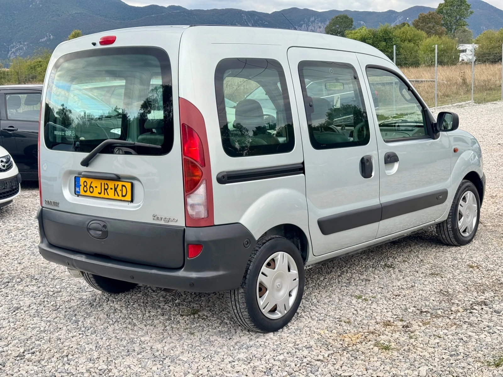 Renault Kangoo 1.4 ENERGY АВТОМАТ 171000км - изображение 6