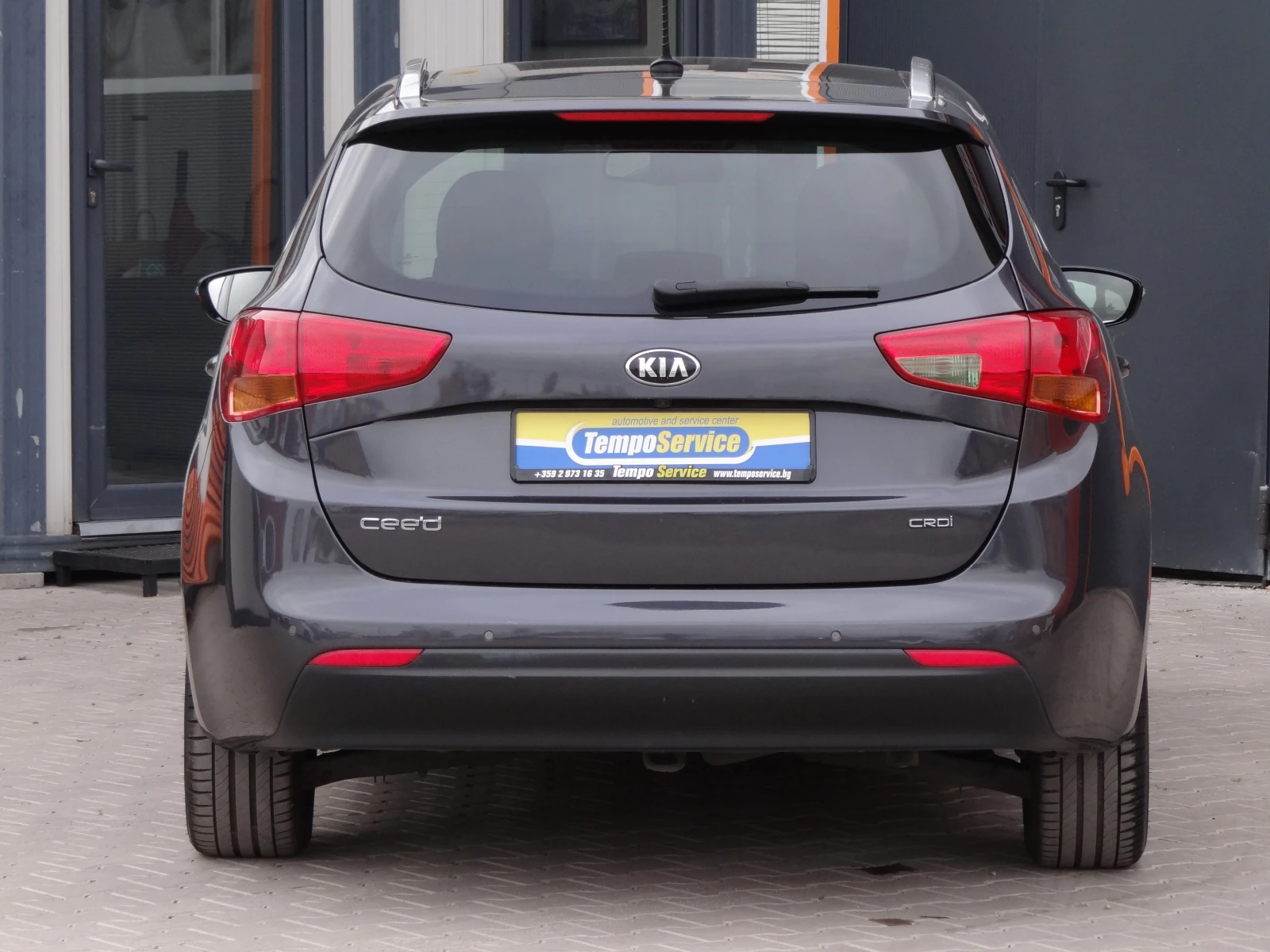 Kia Ceed 1.6crdi-128k.c./Auto/Navi/Panorama/Camera/Koja/Led - изображение 4