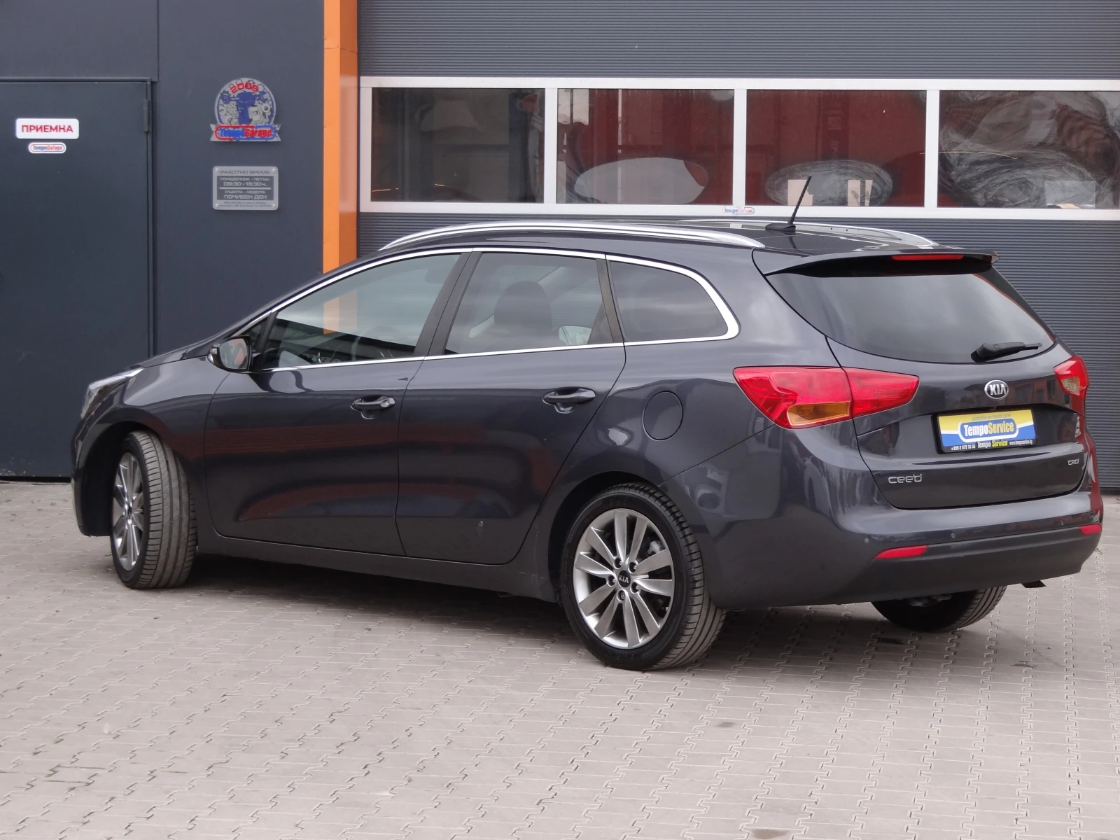 Kia Ceed 1.6crdi-128k.c./Auto/Navi/Panorama/Camera/Koja/Led - изображение 3