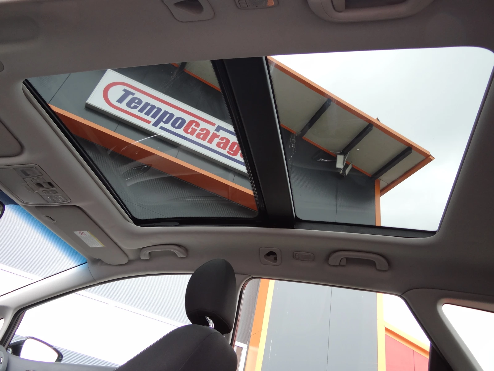 Kia Ceed 1.6crdi-128k.c./Auto/Navi/Panorama/Camera/Koja/Led | Mobile.bg   13