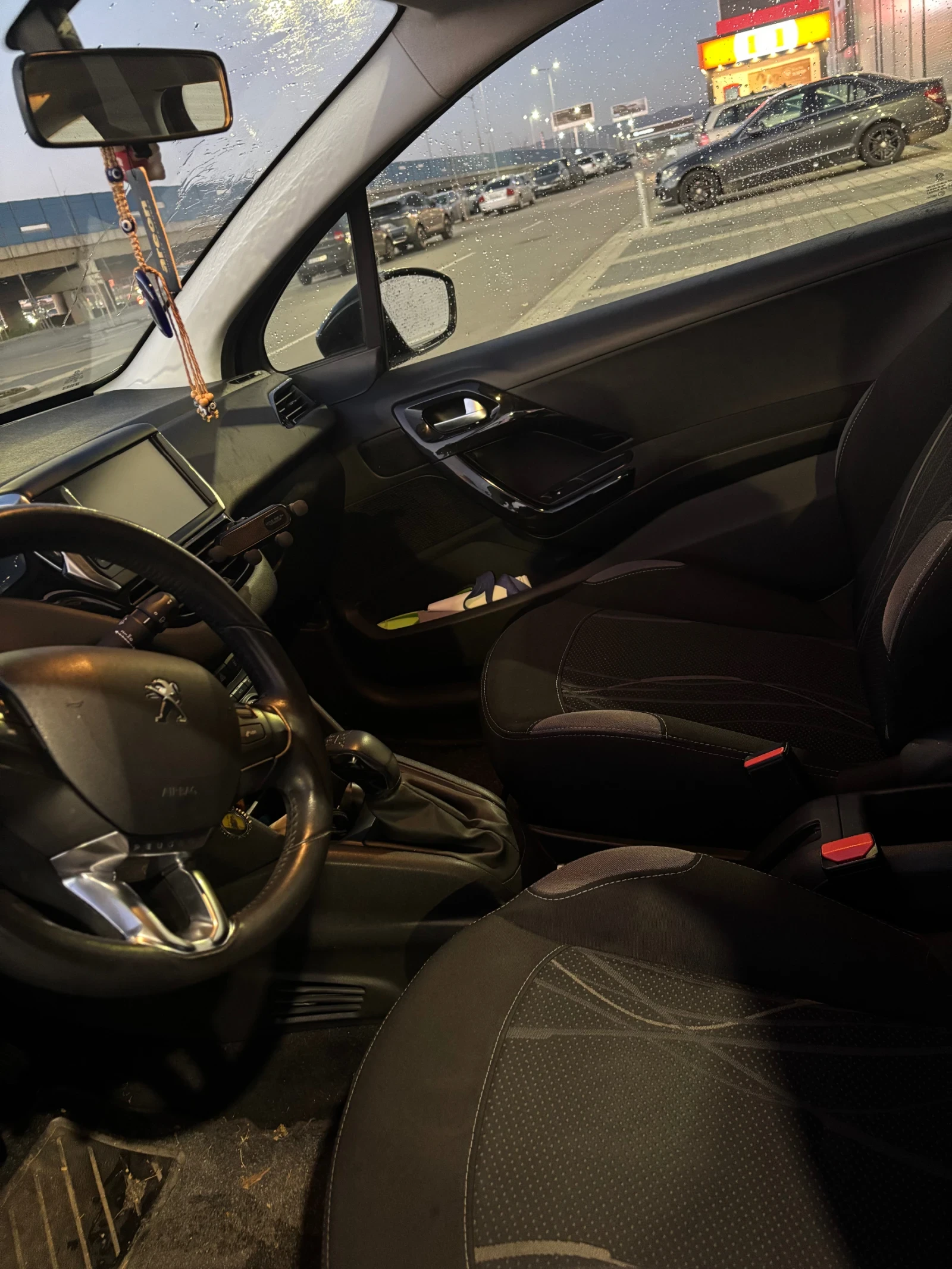 Peugeot 208 1.2 бензин - изображение 6