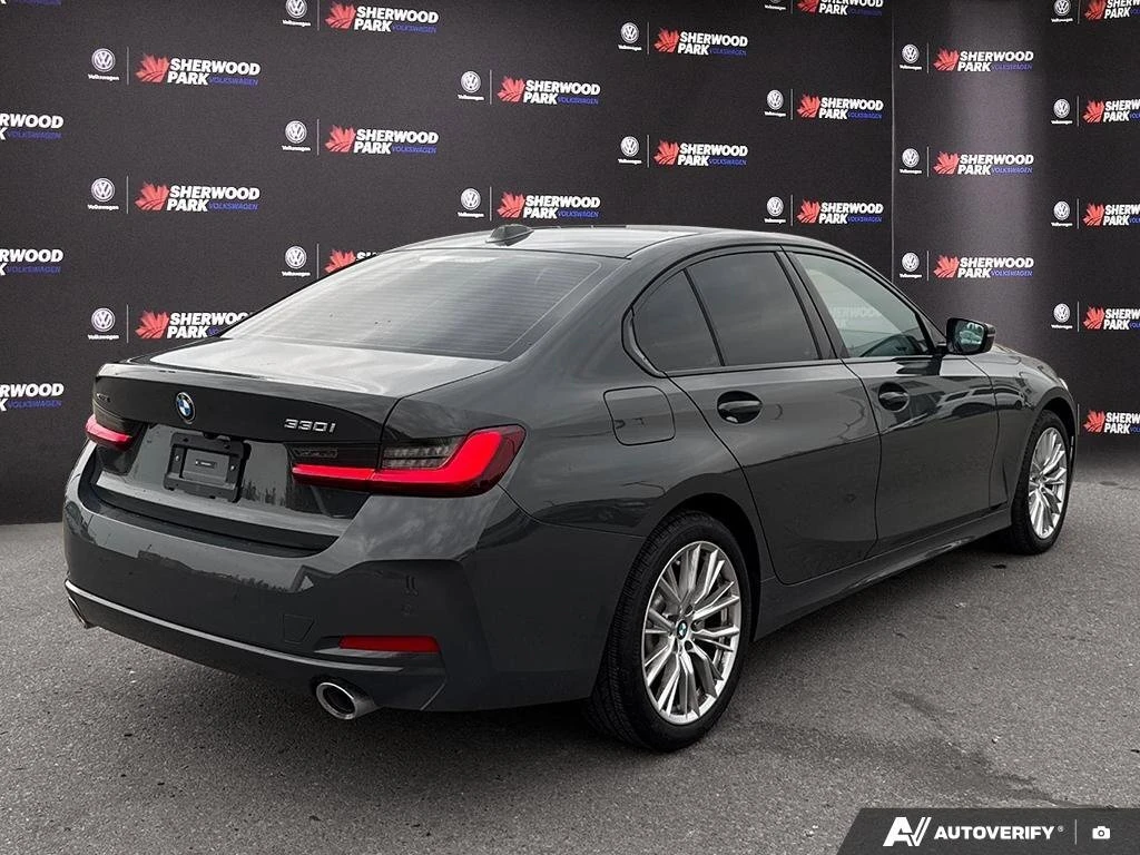 BMW 330 * 330i xDrive | HEATED SEATS & STEERING | SUNROOF  - изображение 7