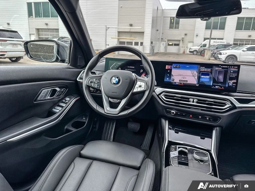 BMW 330 * 330i xDrive | HEATED SEATS & STEERING | SUNROOF  | Mobile.bg � ����������� 11