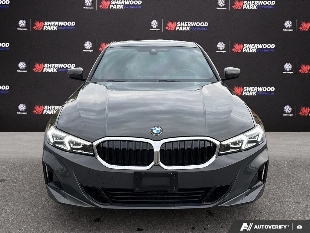 BMW 330 * 330i xDrive | HEATED SEATS & STEERING | SUNROOF  - изображение 10