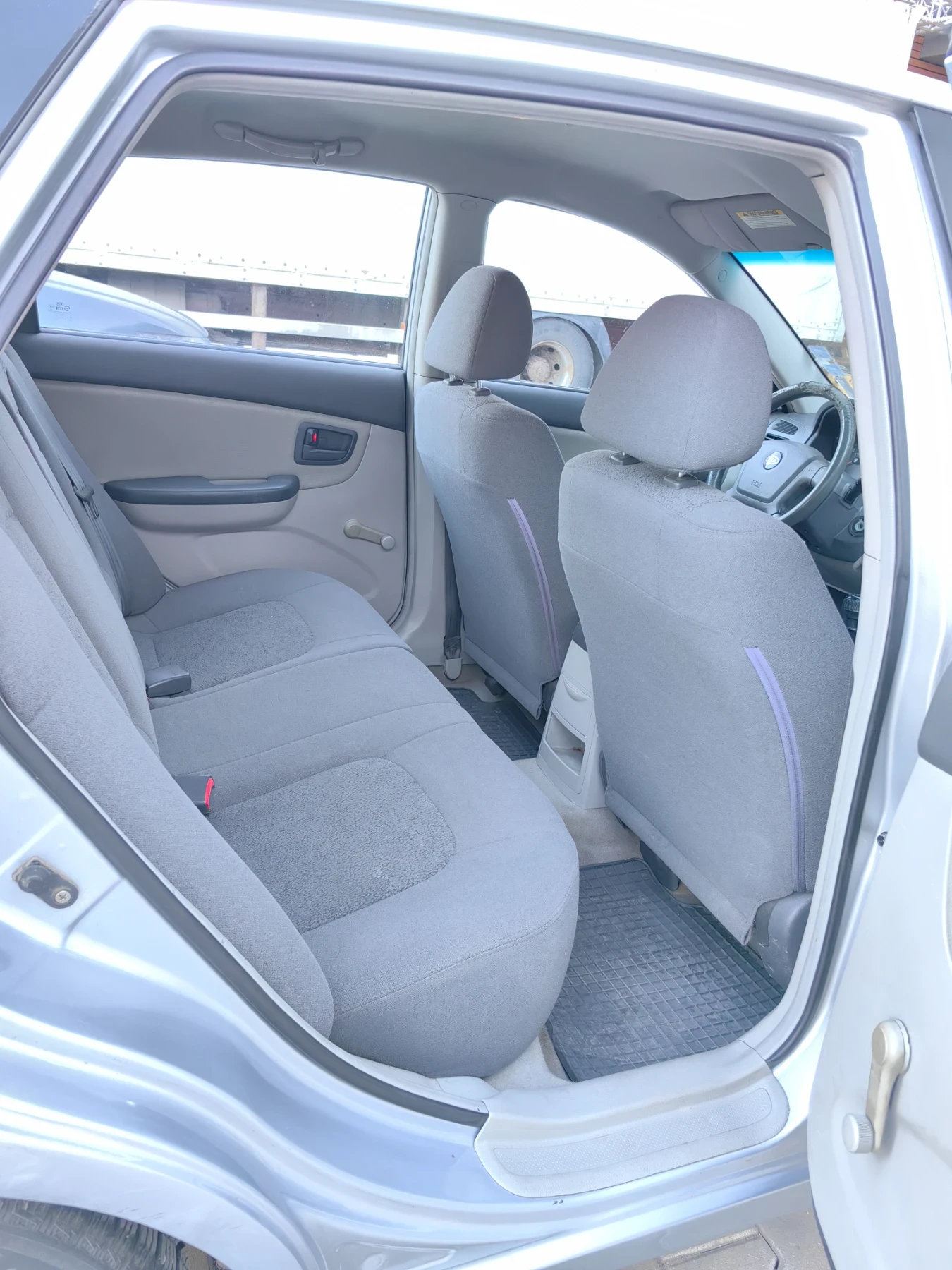 Kia Cerato 1.5 CRDi LX, снимка 5 - Автомобили и джипове - 53816841