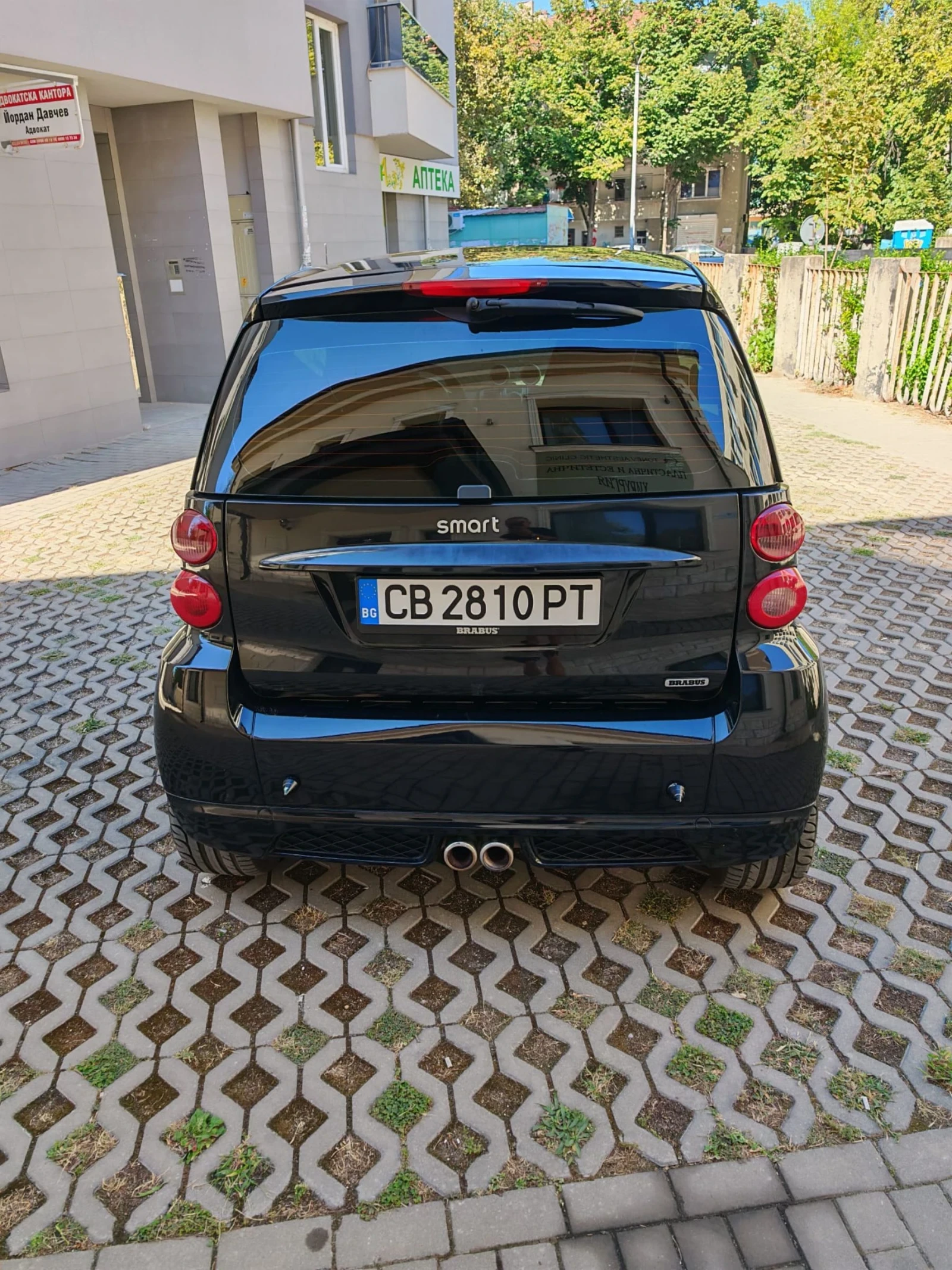 Smart Fortwo Brabus, снимка 4 - Автомобили и джипове - 54116071