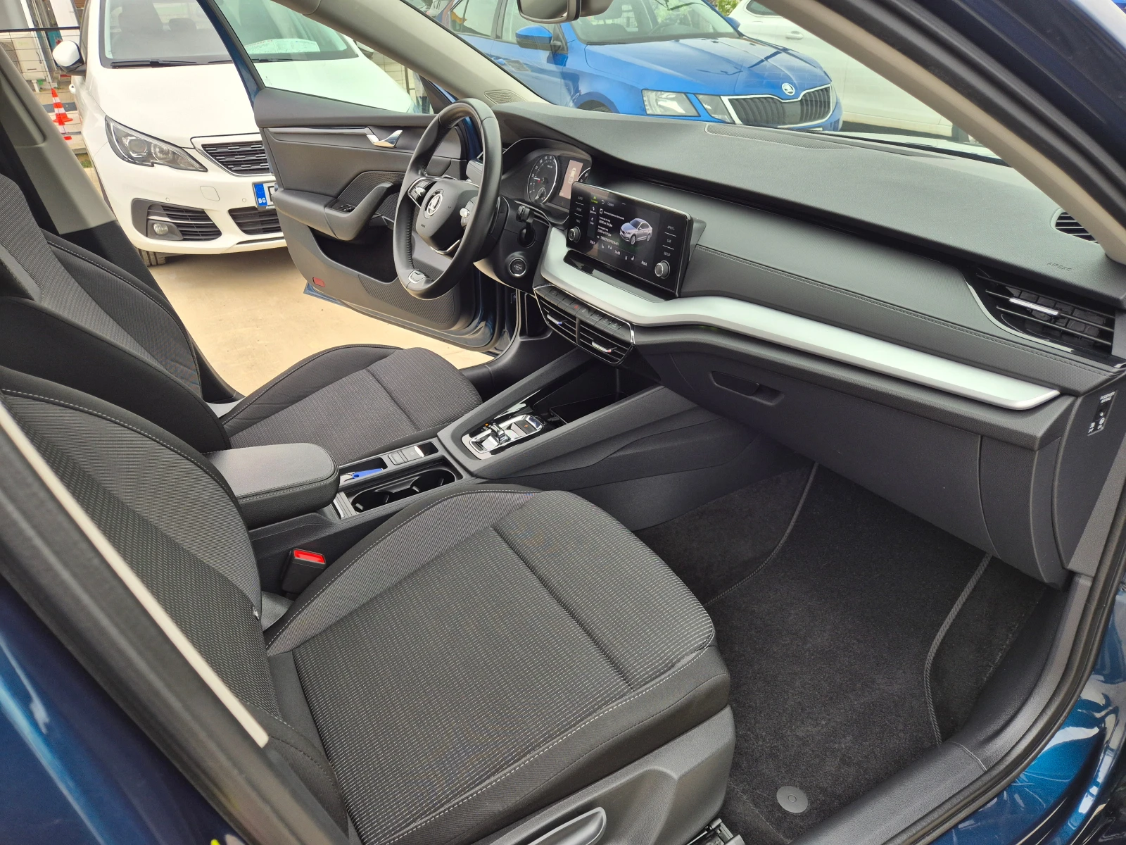 Skoda Octavia 2.0-�/�-150�� | Mobile.bg � ����������� 9