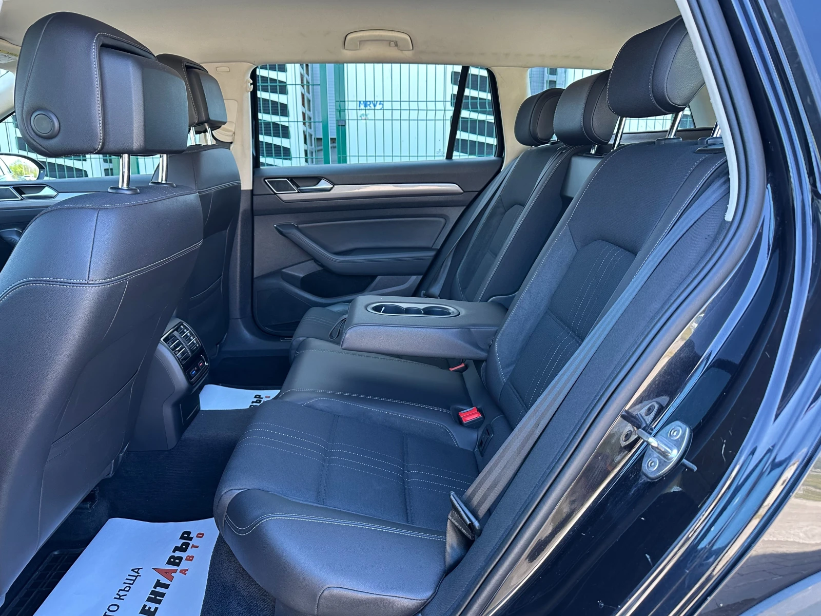 VW Passat Alltrack, снимка 10 - Автомобили и джипове - 54325593