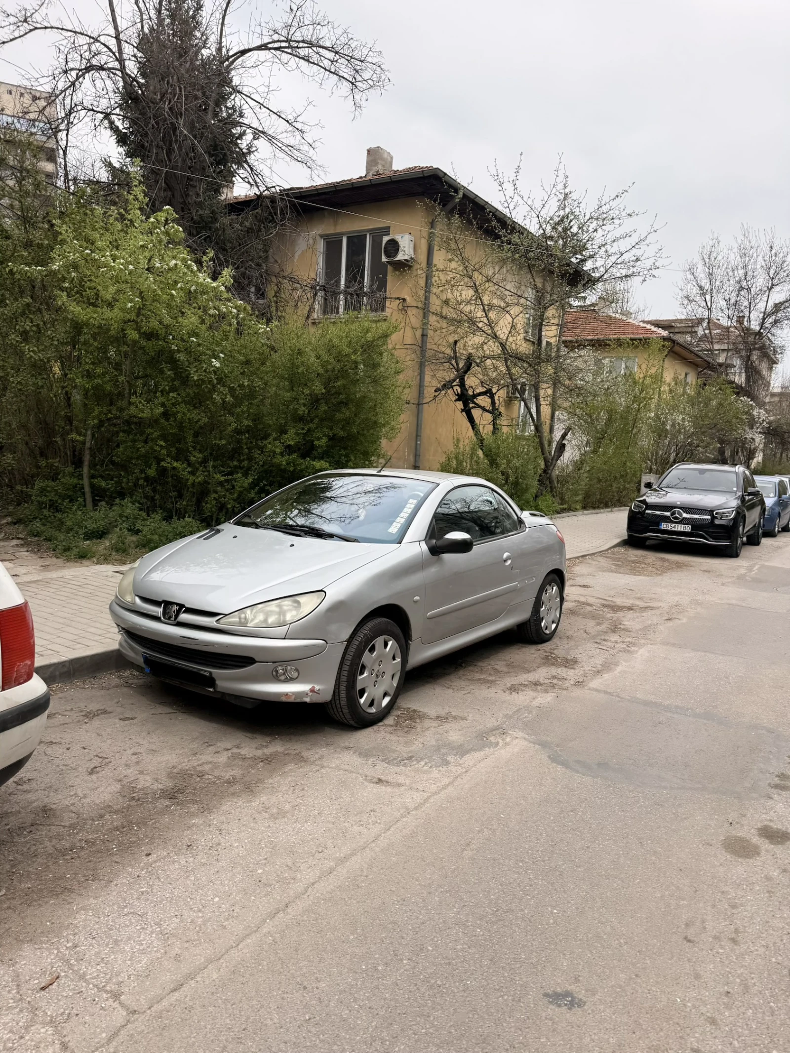 Peugeot 206 cc, снимка 5 - Автомобили и джипове - 54454629