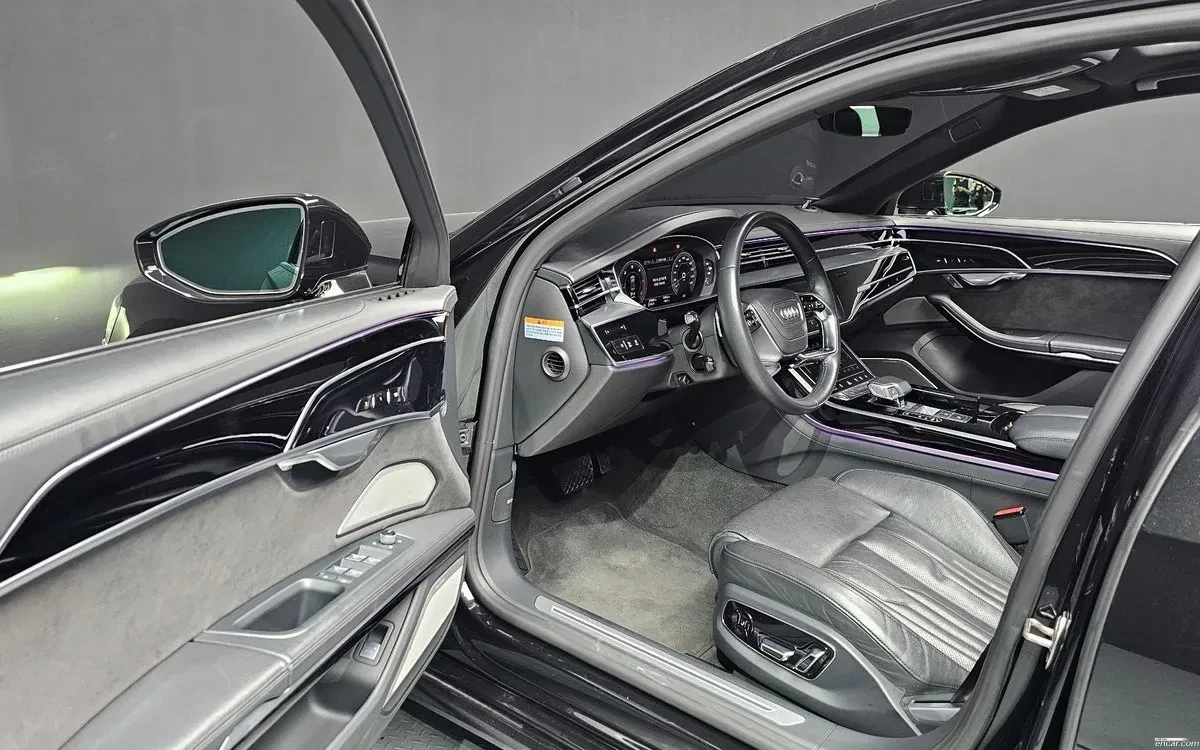 Audi A8 3.0TDI * ОБДУХВАНЕ * ДИСТРОНИК * TV * ПАНОРАМА * , снимка 4 - Автомобили и джипове - 55322057