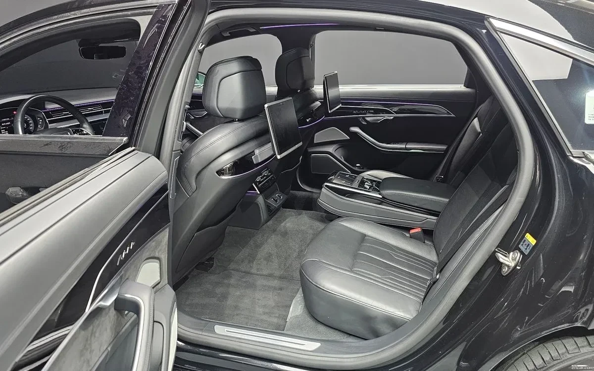 Audi A8 3.0TDI * ОБДУХВАНЕ * ДИСТРОНИК * TV * ПАНОРАМА * , снимка 14 - Автомобили и джипове - 55322057