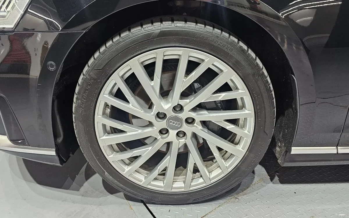 Audi A8 3.0TDI * ОБДУХВАНЕ * ДИСТРОНИК * TV * ПАНОРАМА * , снимка 17 - Автомобили и джипове - 55322057