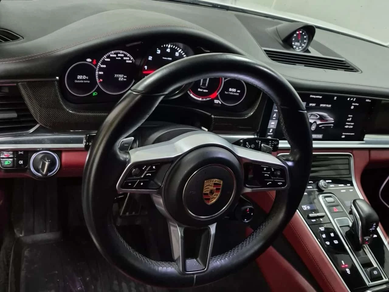 Porsche Panamera * 4S * ЧЕРВЕН САЛОН* ОБДУХВАНЕ* ПАНОРАМА* , снимка 10 - Автомобили и джипове - 55458866