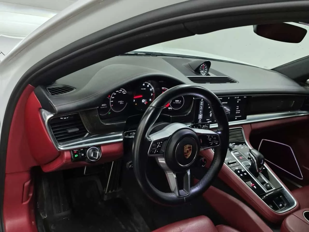 Porsche Panamera * 4S * ЧЕРВЕН САЛОН* ОБДУХВАНЕ* ПАНОРАМА* , снимка 12 - Автомобили и джипове - 55458866