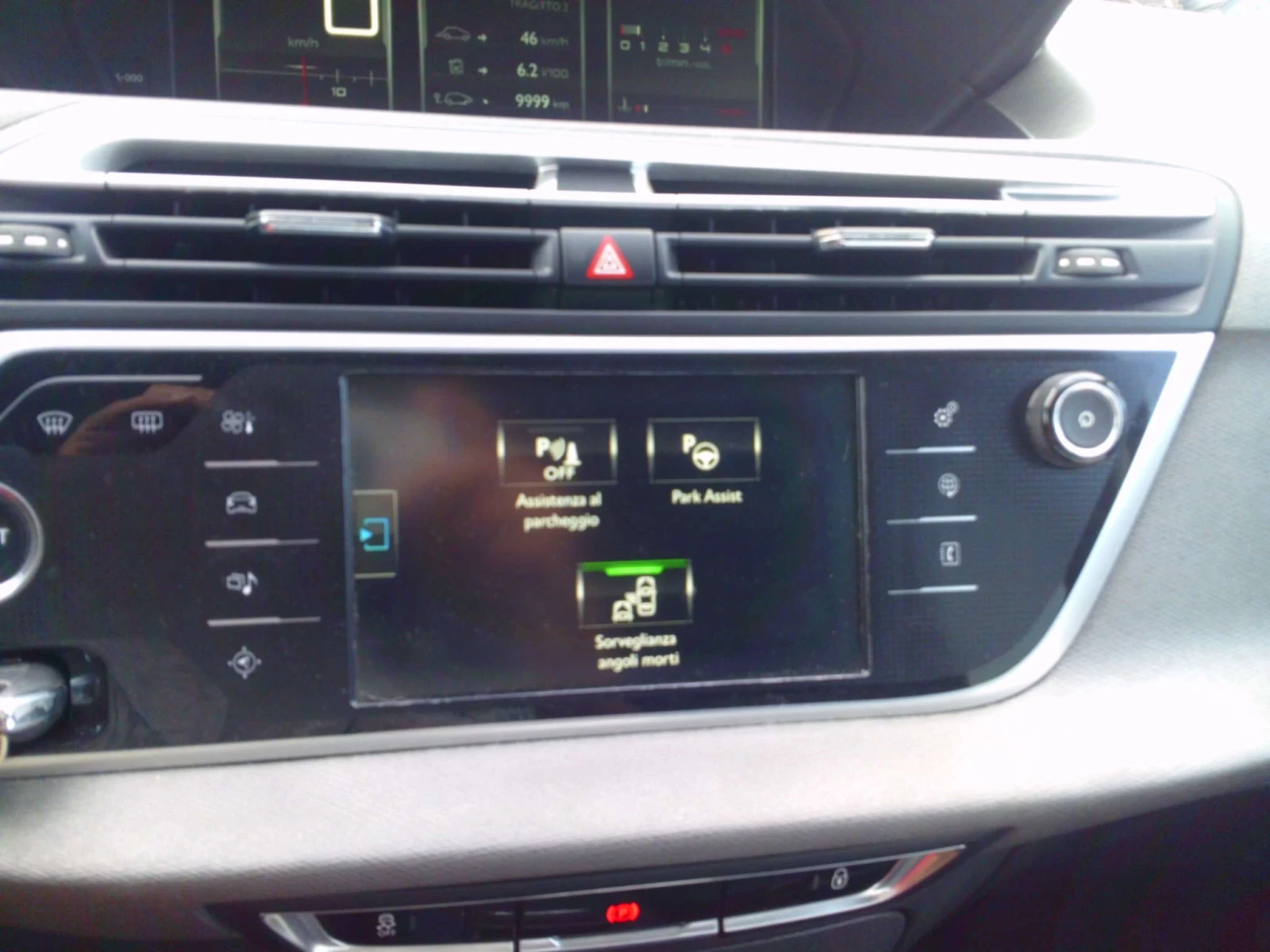 Citroen C4 Picasso 1.6 HDI automat, снимка 6 - Автомобили и джипове - 55691894