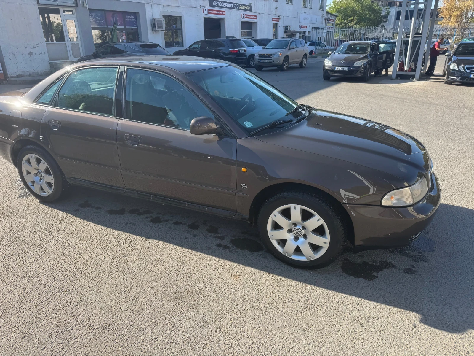 Audi A4 1.6 i, снимка 8 - Автомобили и джипове - 55902632