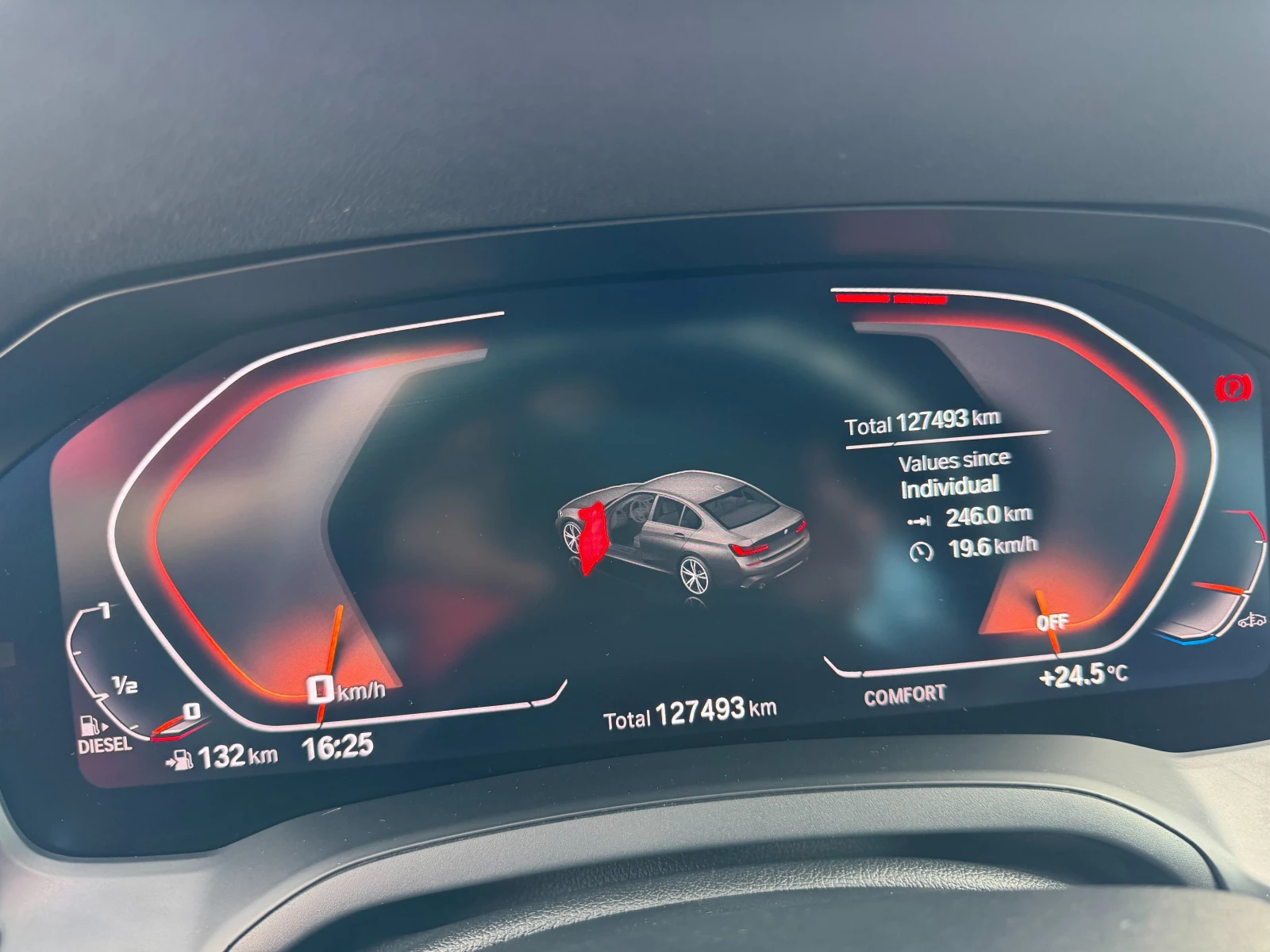 BMW 320 D-M пакет, 127x.km., снимка 11 - Автомобили и джипове - 56118850