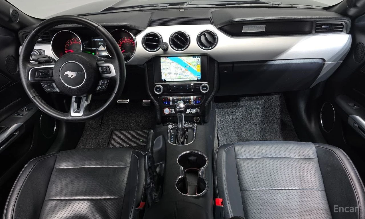 Ford Mustang GT* 5.0* V8* ПОДГРЕВ* ОБДУХВАНЕ* КАМЕРА* КЕЙЛЕС* , снимка 6 - Автомобили и джипове - 56162875