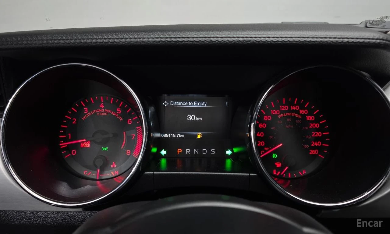 Ford Mustang GT* 5.0* V8* ПОДГРЕВ* ОБДУХВАНЕ* КАМЕРА* КЕЙЛЕС* , снимка 12 - Автомобили и джипове - 56162875