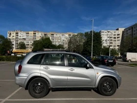 Toyota Rav4 2.0 D4D, снимка 9