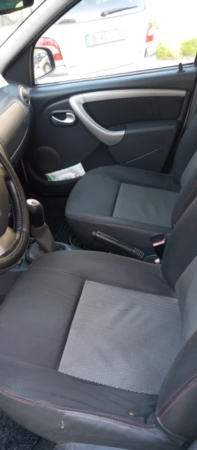 Dacia Duster 1.6 16V | Mobile.bg    7