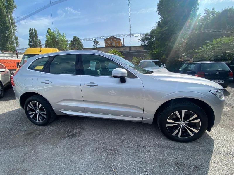 Volvo XC60 2.0 D B4 Mild Hybrid AWD , снимка 4 - Автомобили и джипове - 46981378