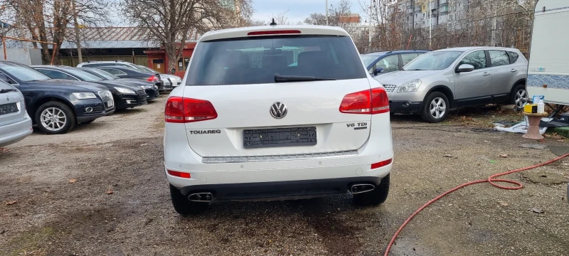 VW Touareg 3.0TDI, снимка 4 - Автомобили и джипове - 48895849