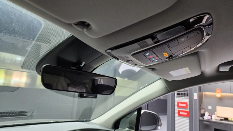 Hyundai Santa fe 2.2 2WD PREMIUM autogeorge.com , снимка 15 - Автомобили и джипове - 51903555