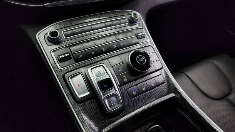 Hyundai Santa fe 2.2 2WD PREMIUM autogeorge.com , снимка 8 - Автомобили и джипове - 51903555