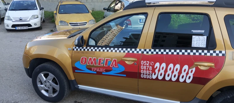 Dacia Duster 1.6 16V, снимка 4 - Автомобили и джипове - 52276555