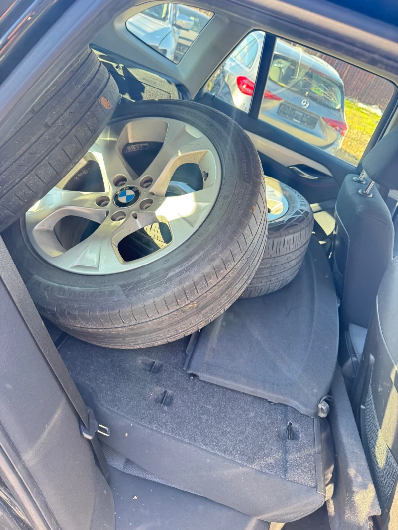 BMW X1 Xdrive facelift, снимка 4 - Автомобили и джипове - 53041840