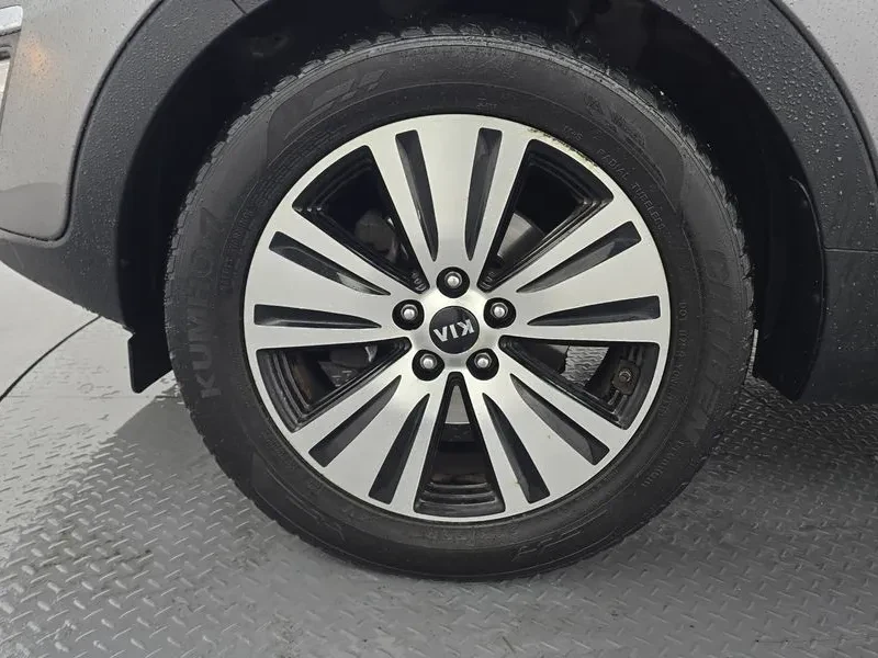 Kia Sportage 4WD - изображение 5