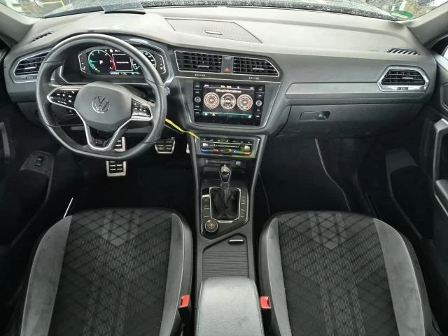 VW Tiguan ALLSPACE-6 + 1/R-line, снимка 3 - Автомобили и джипове - 53843051